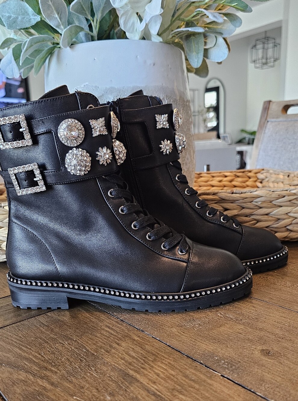 👁Kurt Geiger👁 Black Leather W/Crystal Lace-Up Boots Women's Sz 7.5 8 9.5 & 10